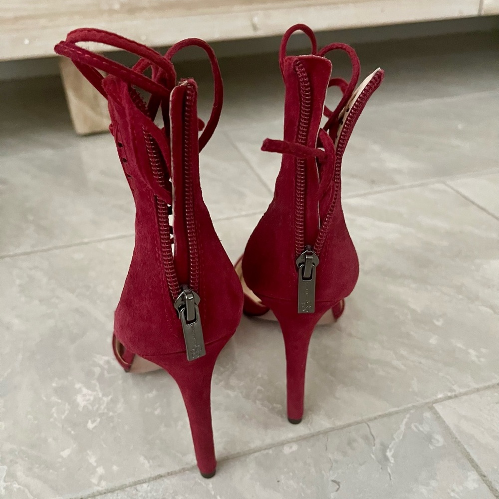JESSICA SIMPSON SUEDE HEELS SIZE 7 - Picture 3 of 6